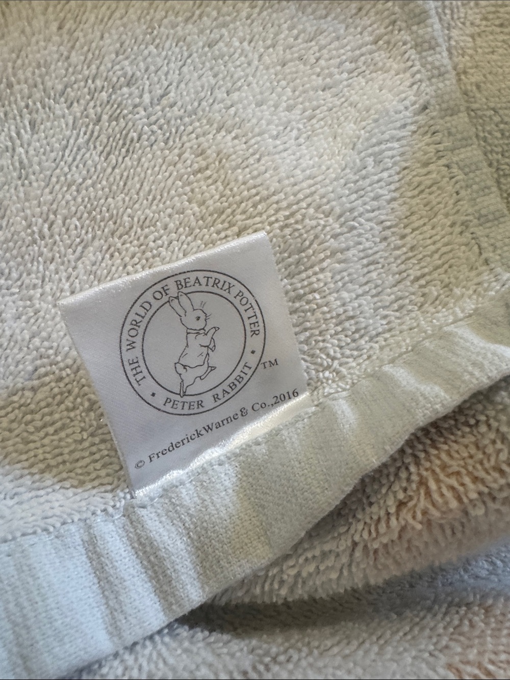 Peter Rabbit Towels - Picture 2 of 2